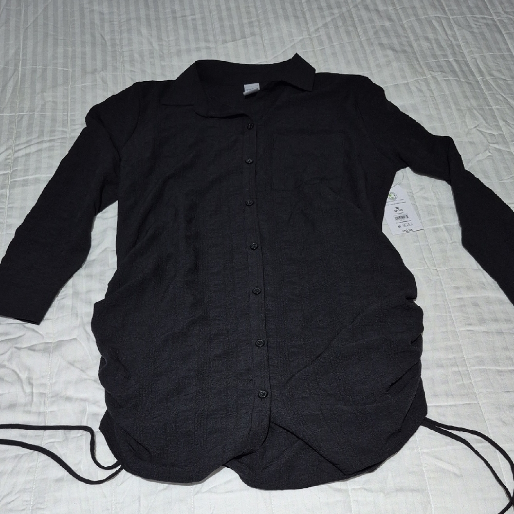 Time and Tru Textured Black Collared Shirt